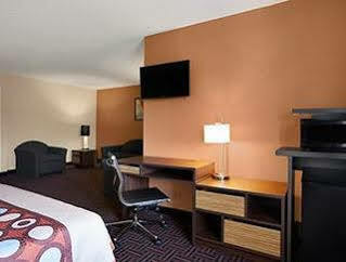 Super 8 By Wyndham Collinsville St. Louis Exterior photo